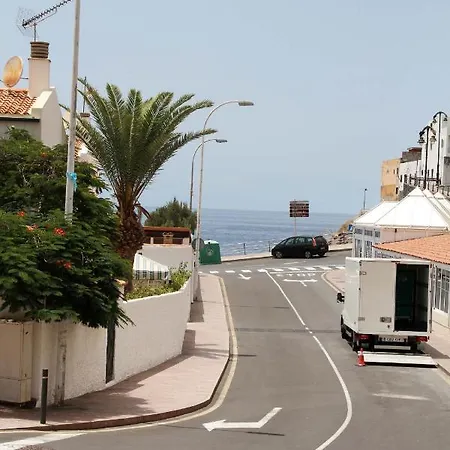 Jardines Del Mar, Puerto Santiago アパート *